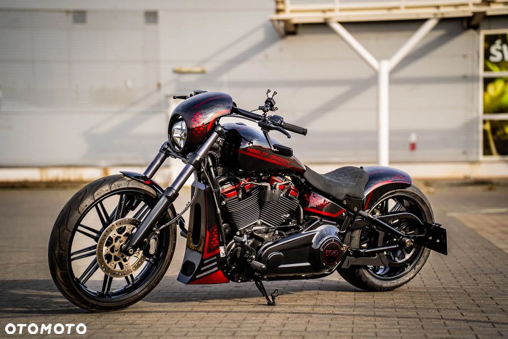 Harley-Davidson FXSB Breakout - 15