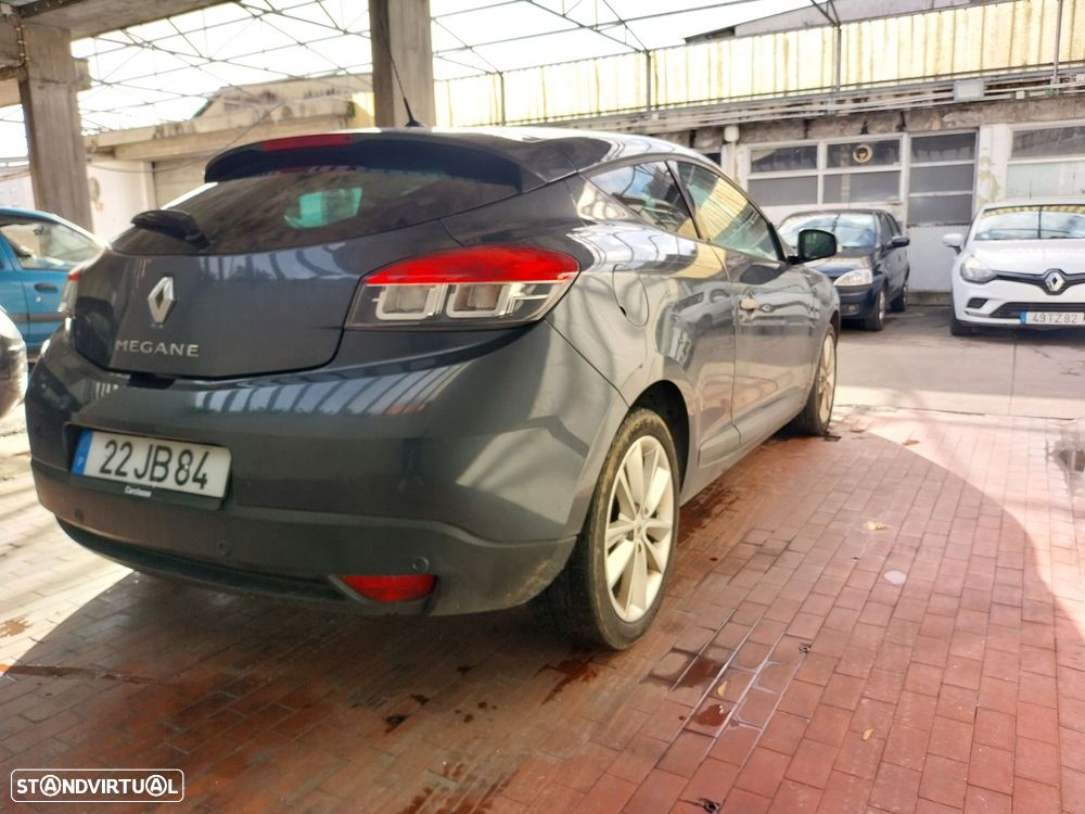 Renault Mégane 1.5 dCi Dynamique S - 10
