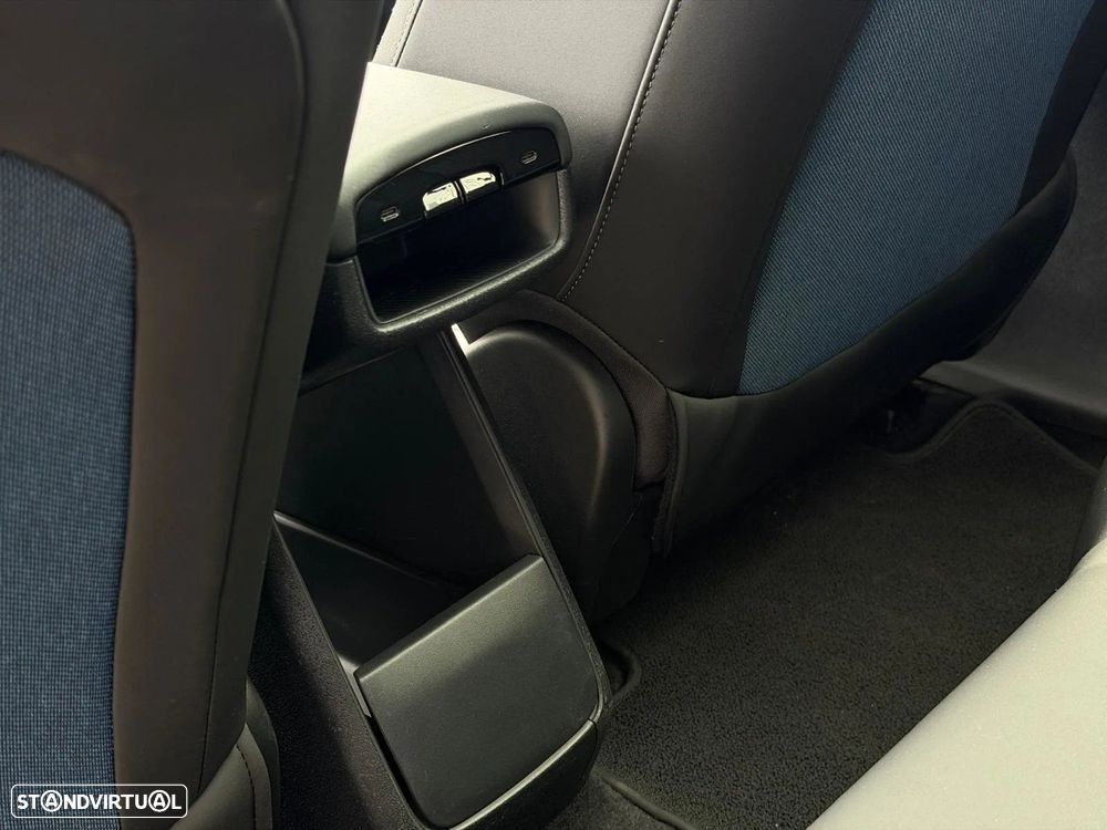Volvo EX30 - 13
