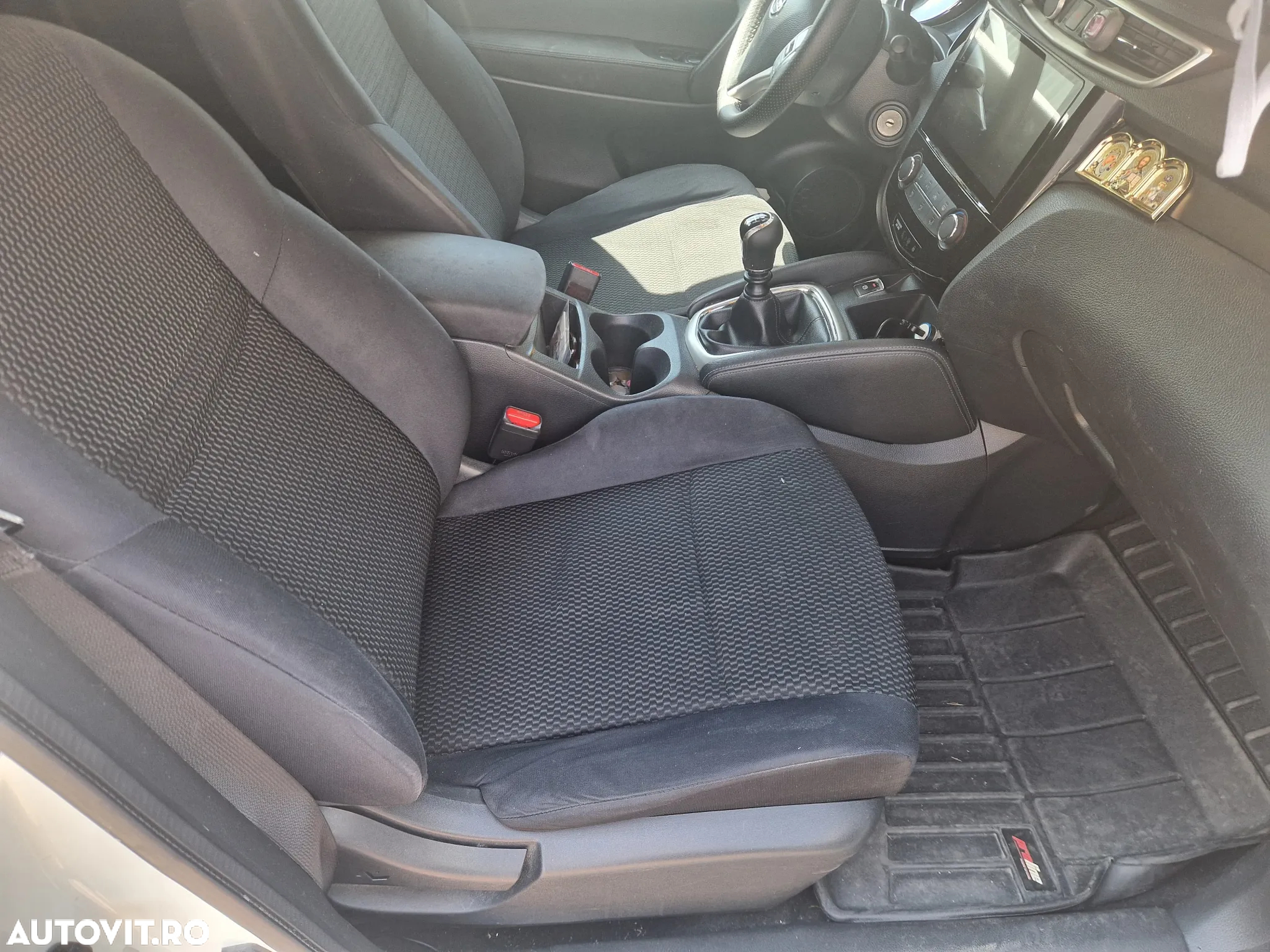 Nissan Qashqai 1.5 DCI Start/Stop Tekna - 13