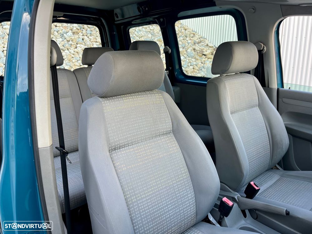 VW Caddy 1.9 TDi Extra 5L - 29
