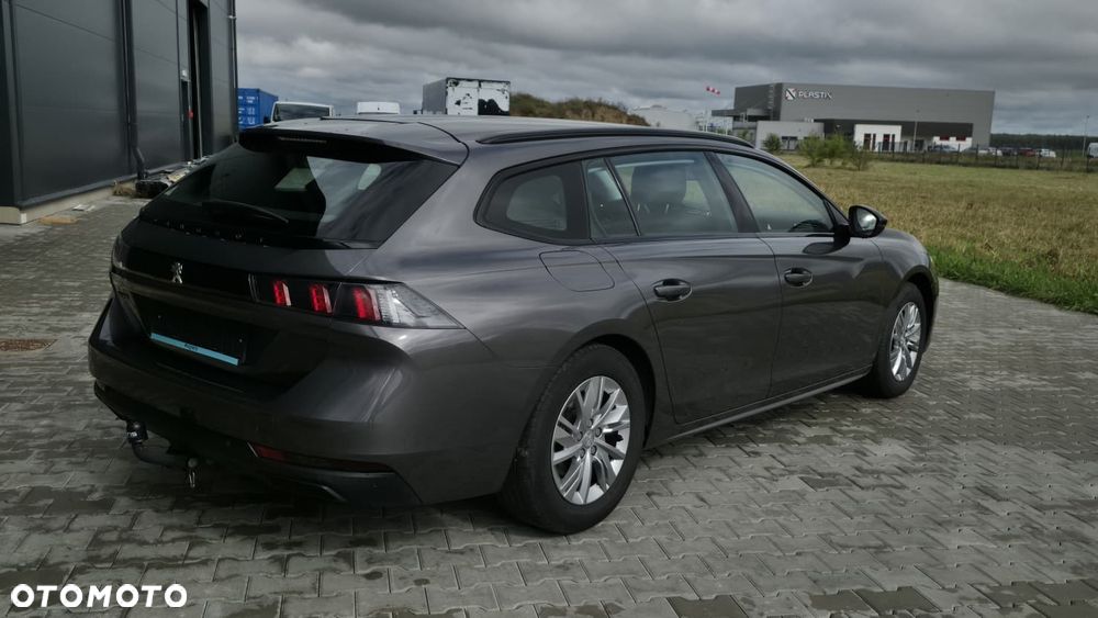 Peugeot 308 1.2 PureTech Active S&S EAT6 - 5