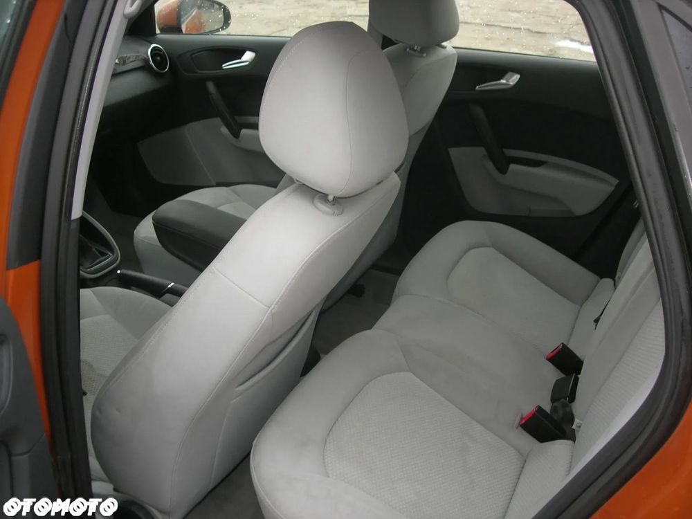 Audi A1 Sportback 1.6 TDI Ambition - 15