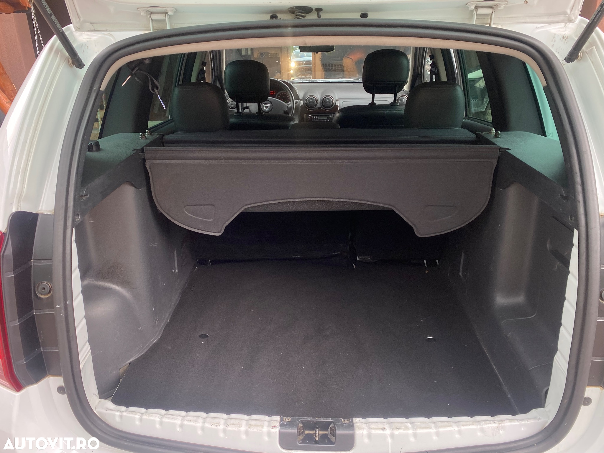 Dacia Duster 1.5 dCi 4x2 Laureate - 16