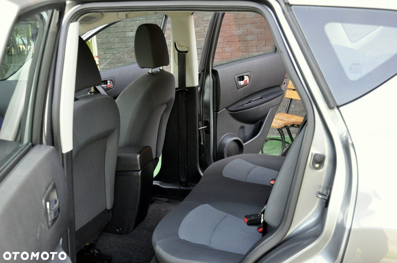 Nissan Qashqai 1.6 visia - 18