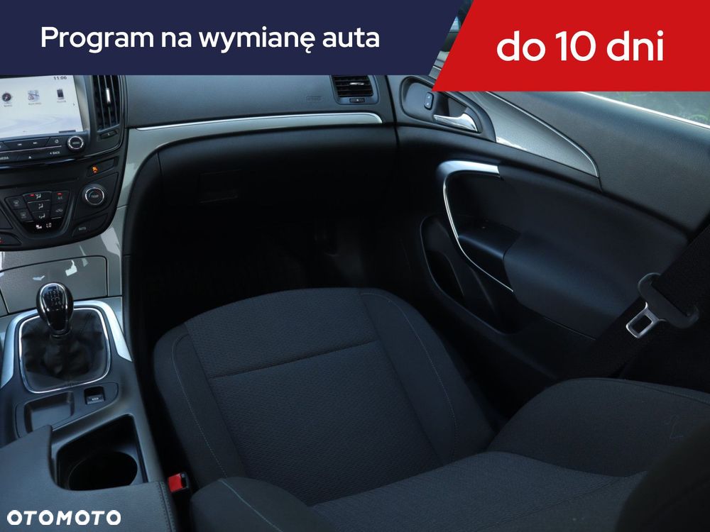 Opel Insignia - 10