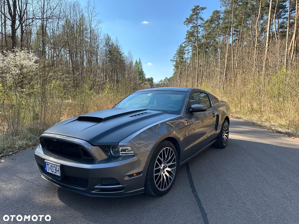 Ford Mustang 3.7 V6 Premium - 2