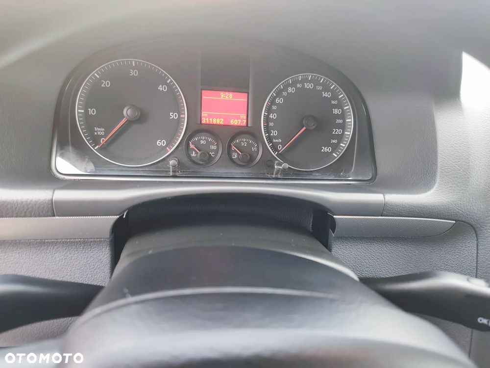 Volkswagen Touran 1.9 TDI Trendline - 10