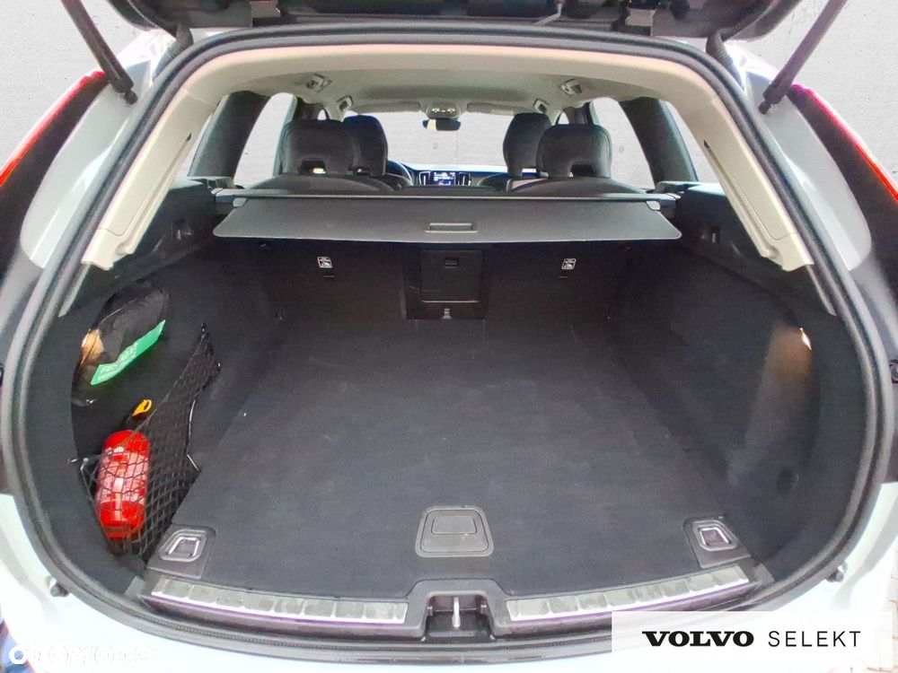 Volvo XC 60 - 18