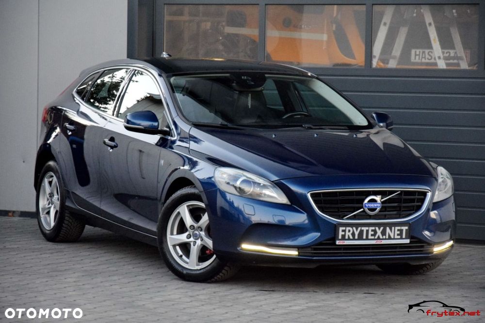 Volvo V40 - 2
