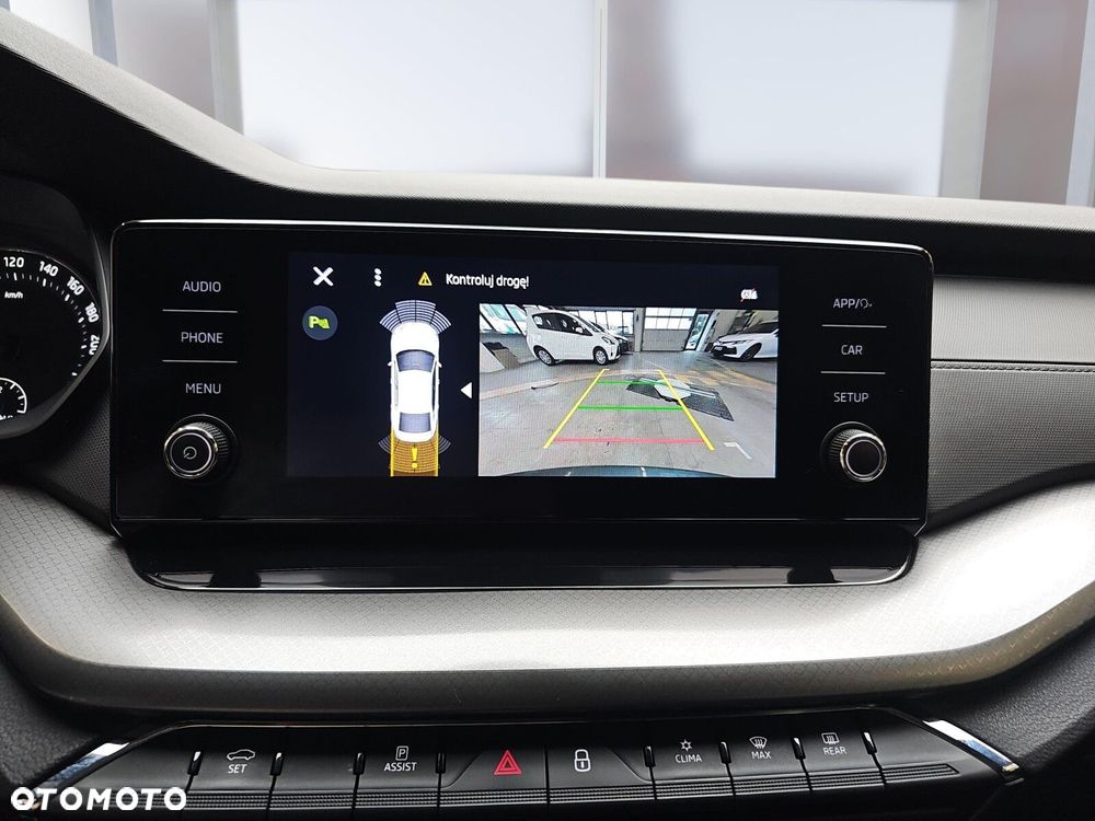 Skoda Octavia 2.0 TDI Ambition DSG - 17