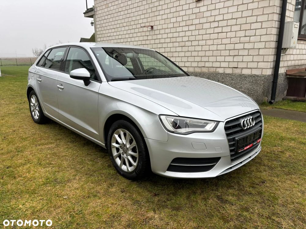 Audi A3 Sportback 2.0 TDI Attraction - 3