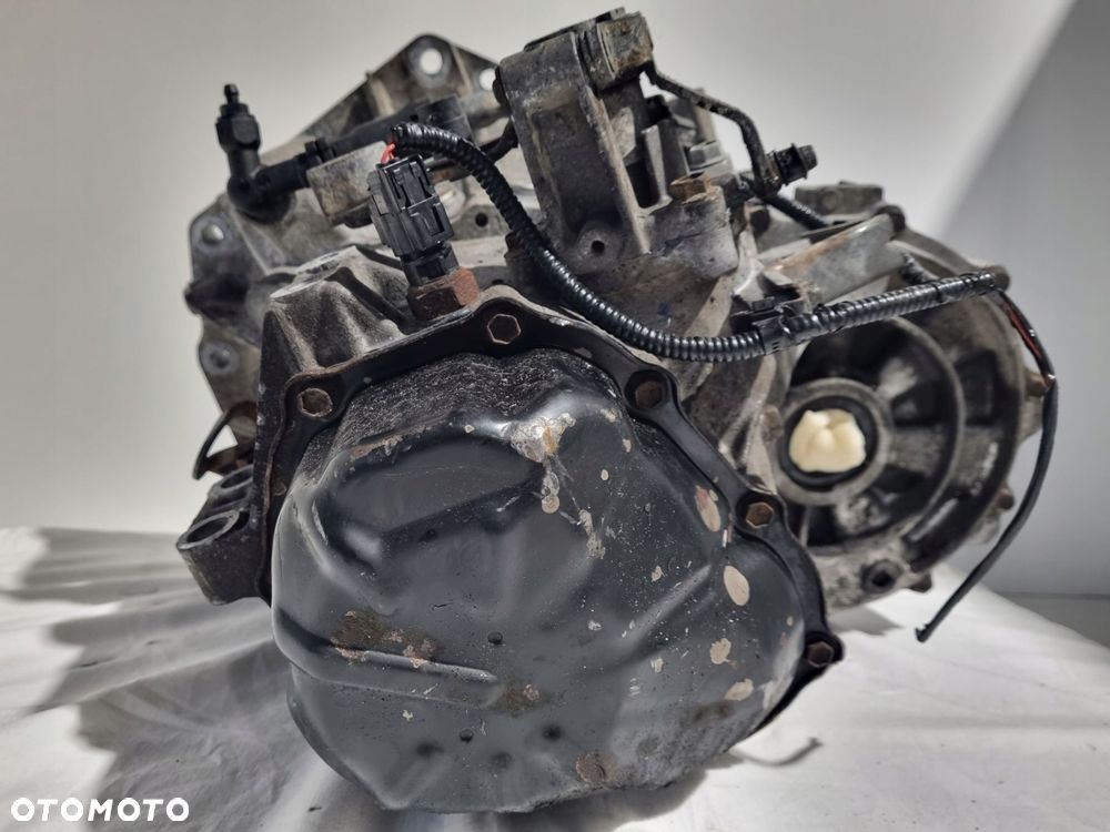 SKRZYNIA BIEGÓW Suzuki SX4 Fiat Sedici 1.6 16v manualna MANUAL 79J0 - 7