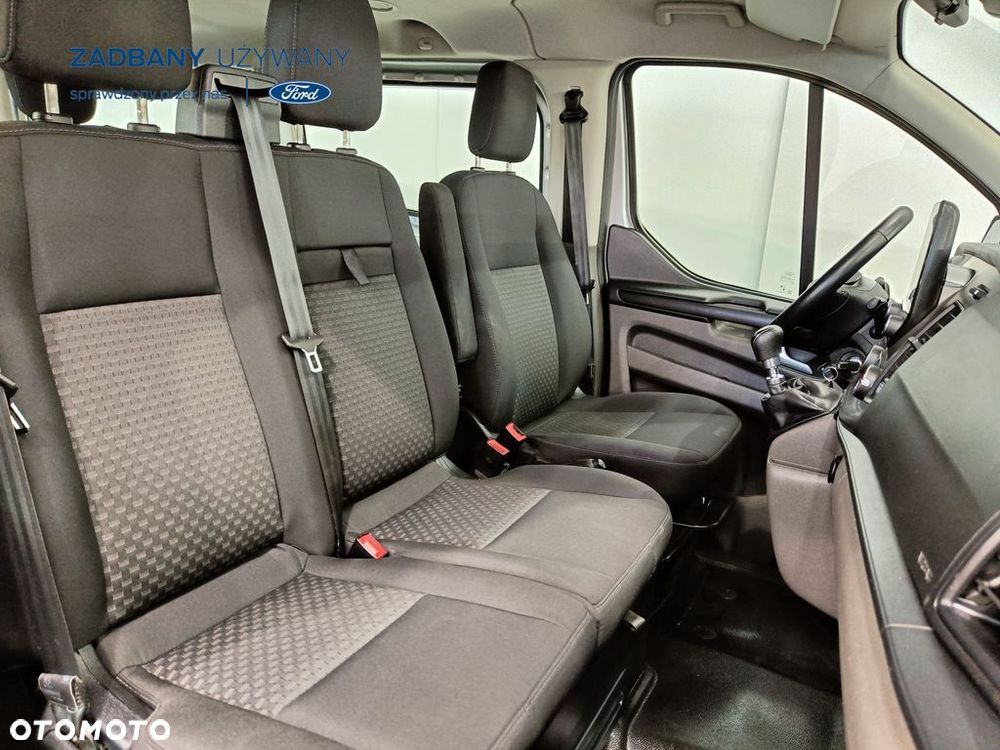 Ford Transit Custom 320 L2H1 PKW VA MH Trend - 14