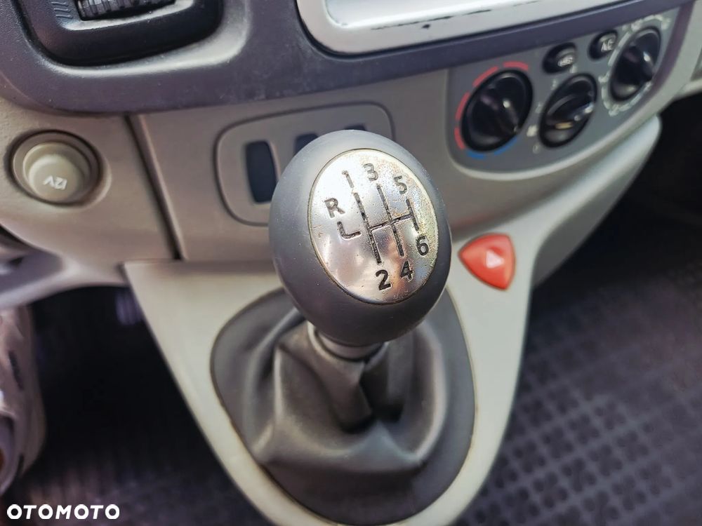 Renault Trafic L2H1 Pack Clim - 18