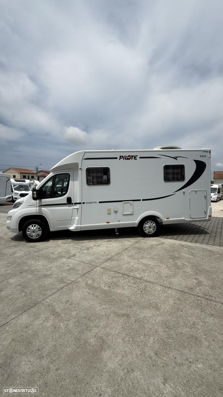 Pilote Essential P650 Cama Central - 60