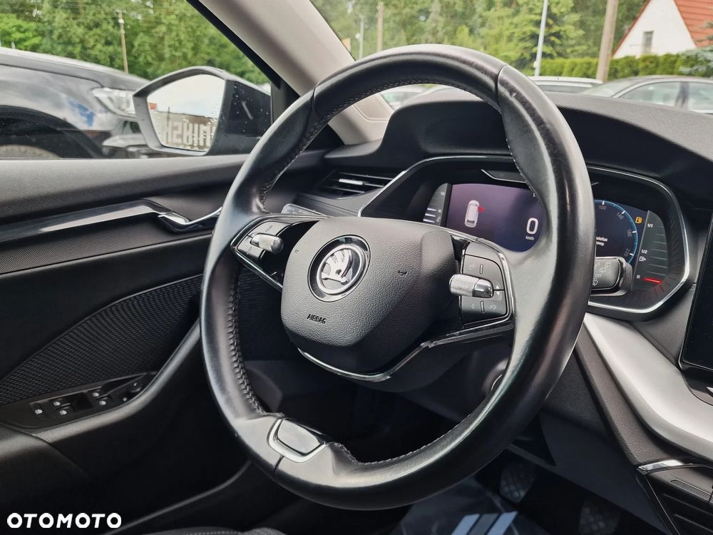 Skoda Octavia 2.0 TDI Tour - 32