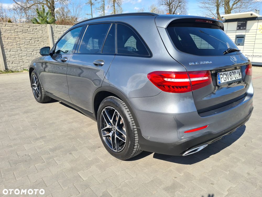 Mercedes-Benz GLC 220 d 4-Matic - 4