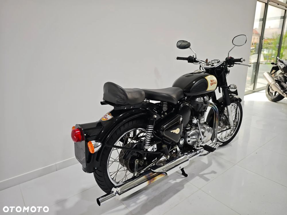 Royal Enfield Classic - 10