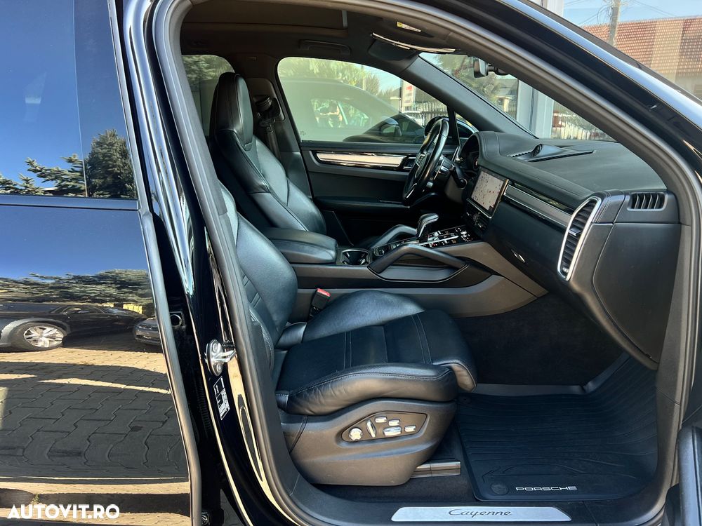 Porsche Cayenne Tiptronic S - 14