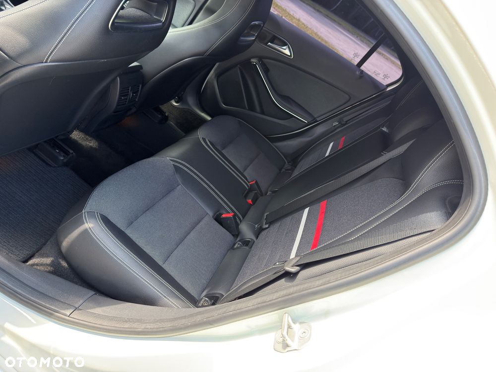 Mercedes-Benz Klasa A 180 Style - 15