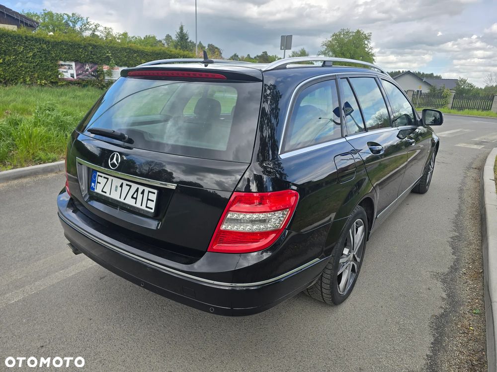 Mercedes-Benz Klasa C - 24