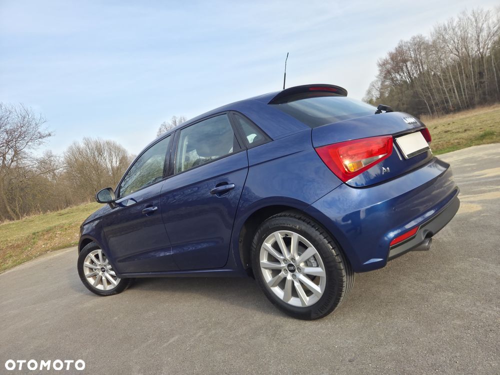Audi A1 Sportback 1.0 TFSI ultra S tronic - 8