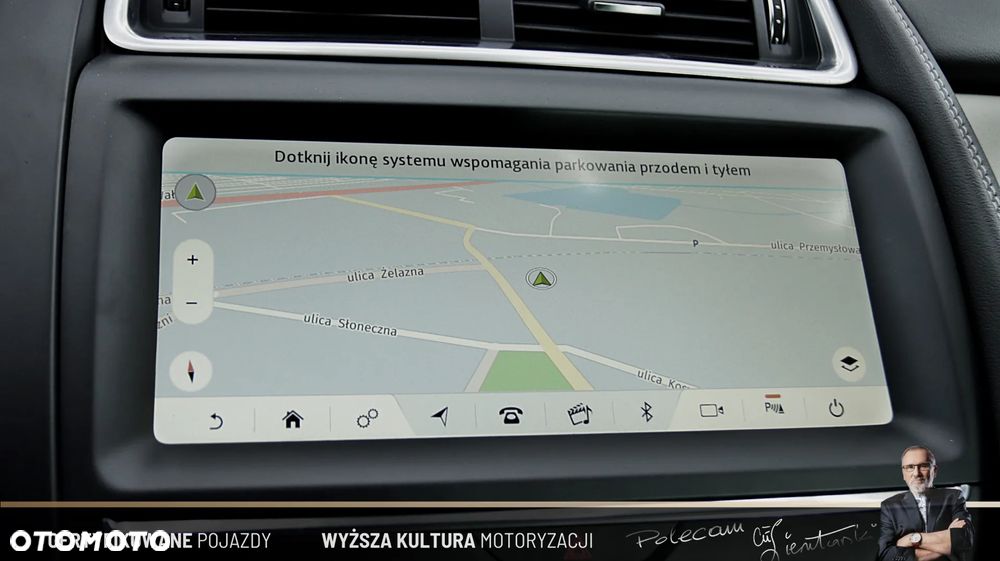 Jaguar E-Pace 2.0 i4D FWD R-Dynamic S - 19