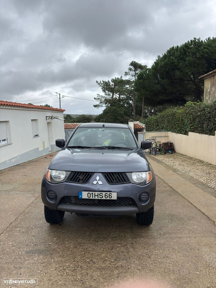 Mitsubishi L200 2.5 DI-D CD Strakar 2WD - 2