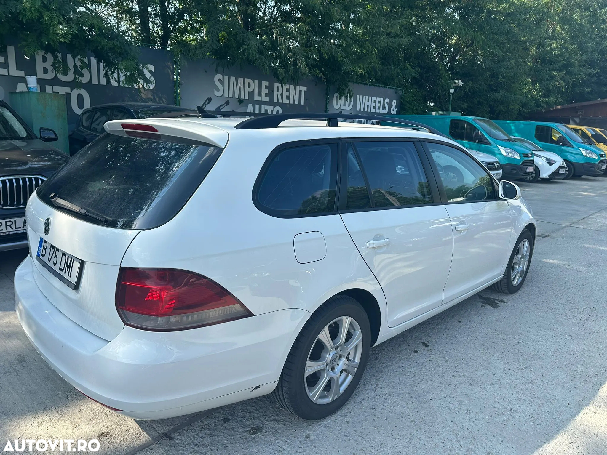 Volkswagen Golf - 5