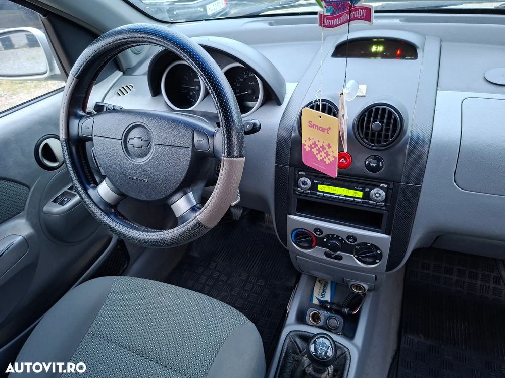 Chevrolet Kalos - 7