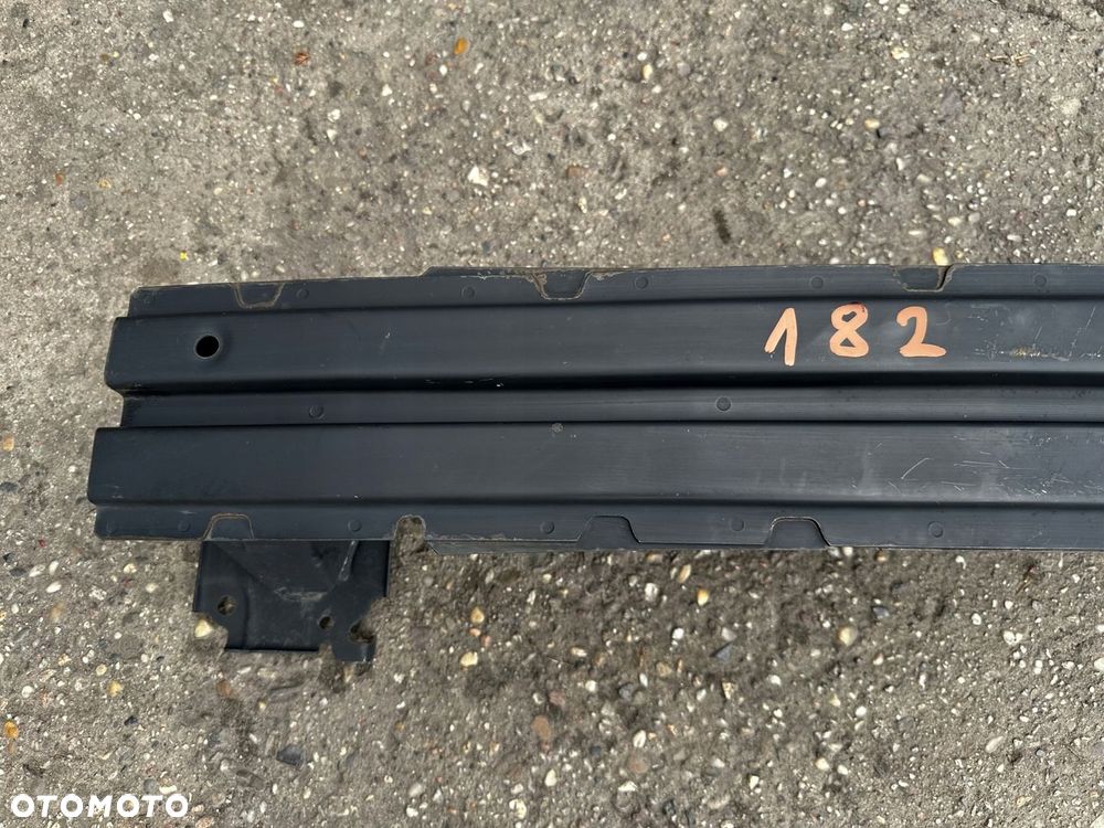 BELKA PRZEDNIEGO ZDERZAKA MITSUBISHI ECLIPSE CROSS 17-22 W37 - 2