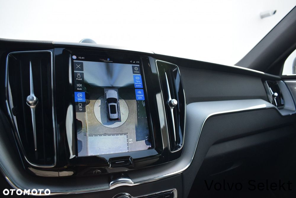 Volvo XC 60 - 22