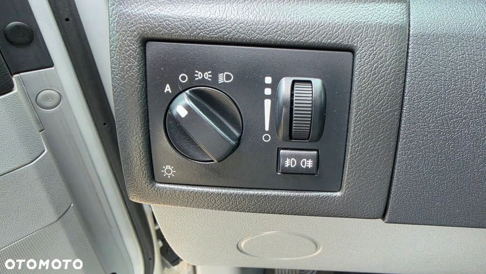 Chrysler 300C 3.0 CRD DPF Automatik - 14