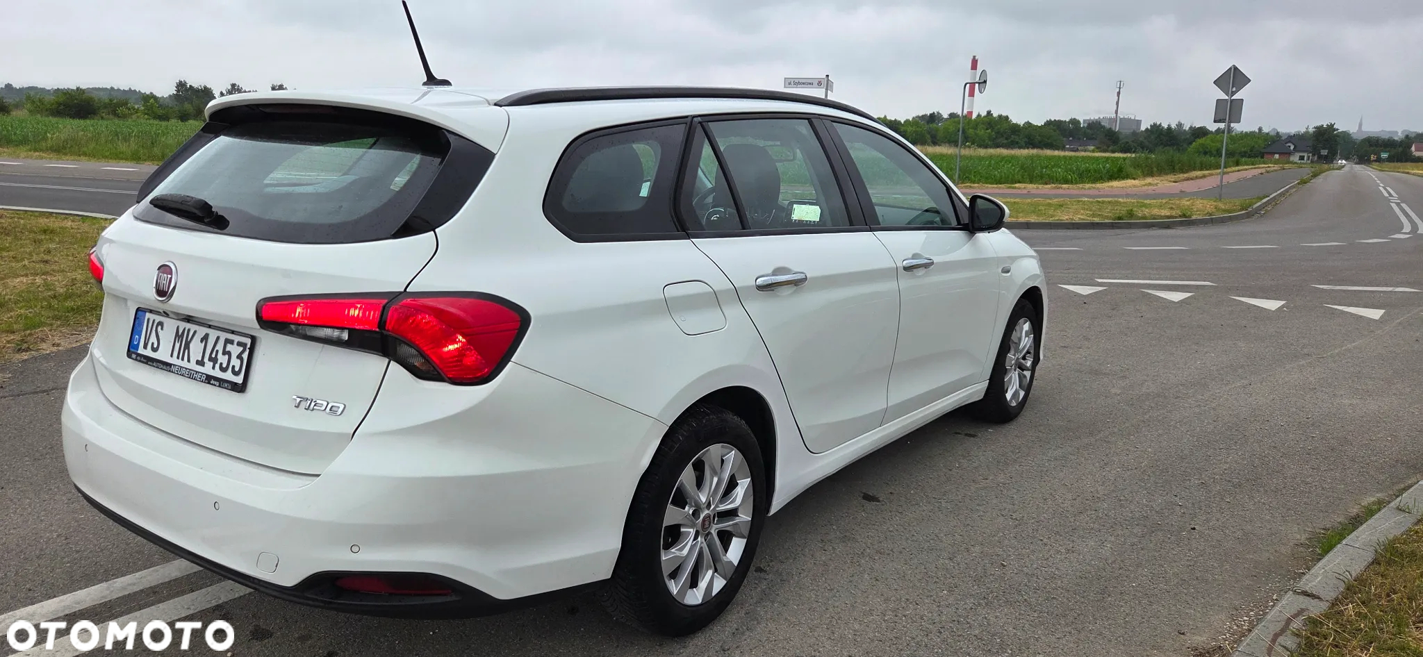 Fiat Tipo 1.4 T-Jet 16v Lounge - 4