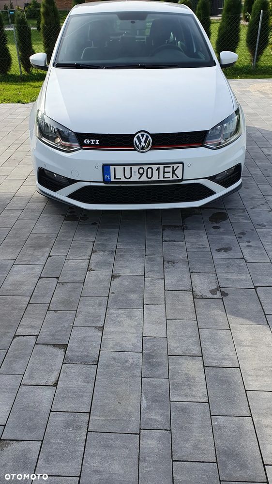 Volkswagen Polo 1.8 TSI BMT GTI - 4