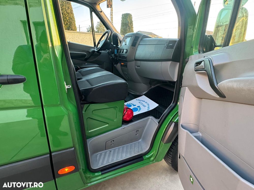 Mercedes-Benz Sprinter 519 - 13