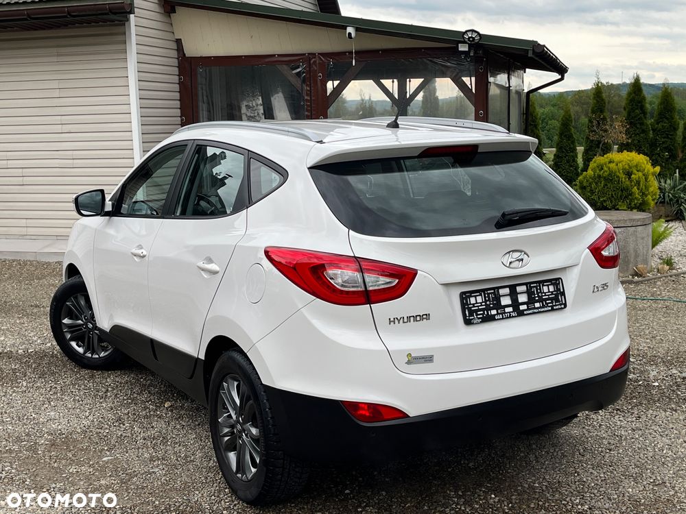 Hyundai ix35 1.6 2WD Fifa World Cup Edition - 15