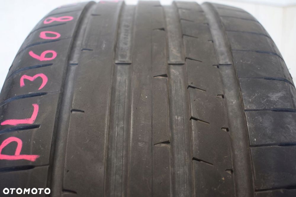 ZR20 255/30 Dunlop Sport Maxx RT2 Pojedyncza - 1