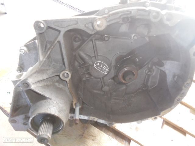 Caixa Velocidades JB1524 RENAULT TWINGO 2013 1.2I 75CV 3P PRETO GASOLINA 5 VELOCIDADES - 3