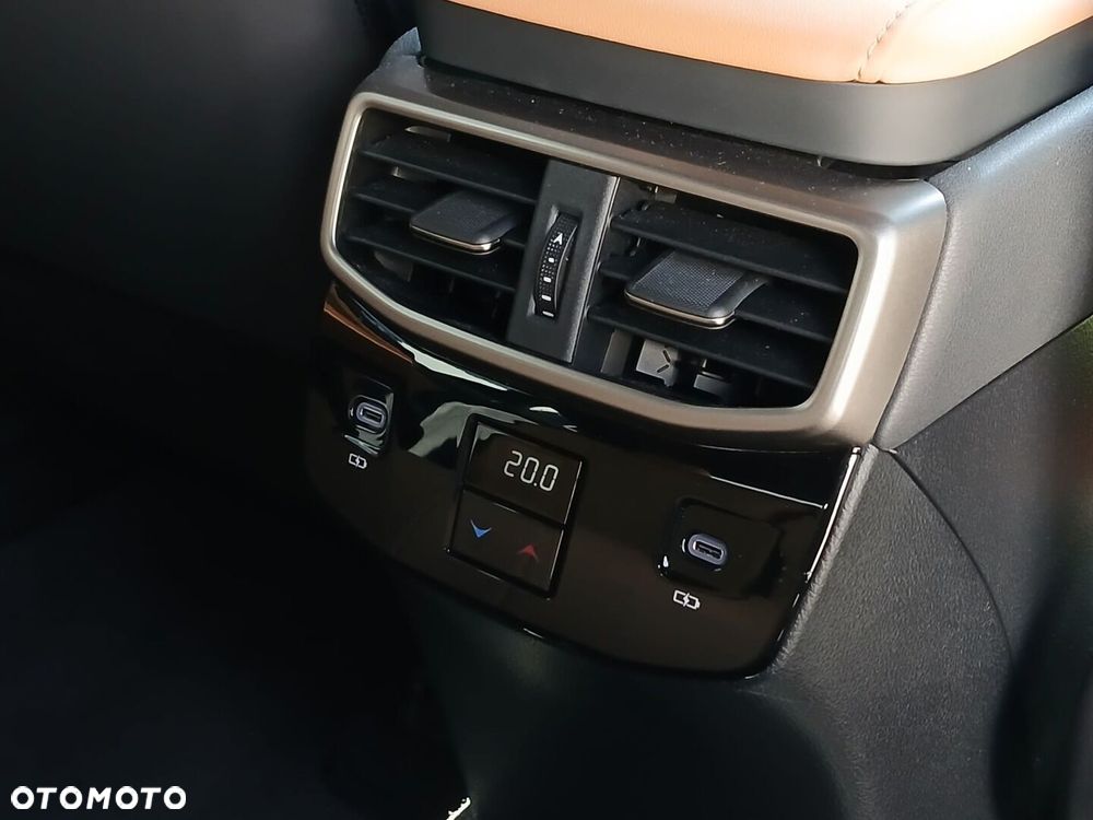 Lexus RX 450h+ Prestige - 36