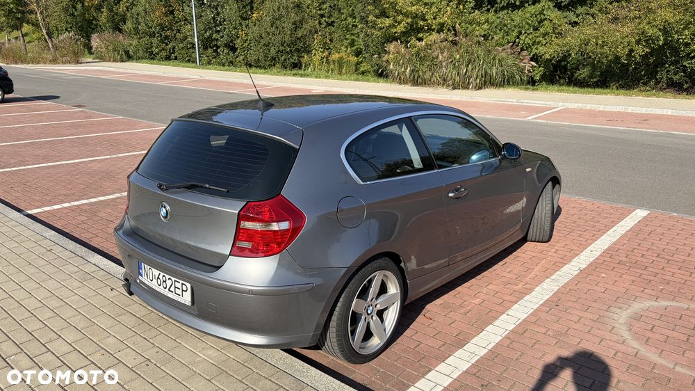 BMW Seria 1 123d - 7