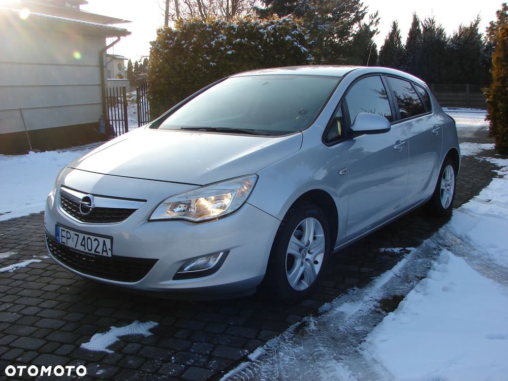 Opel Astra - 1