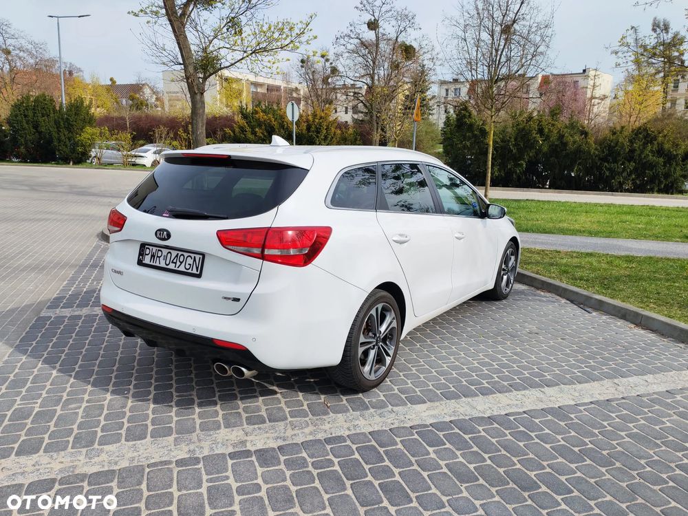 Kia Ceed 1.6 CRDi GT Line - 10