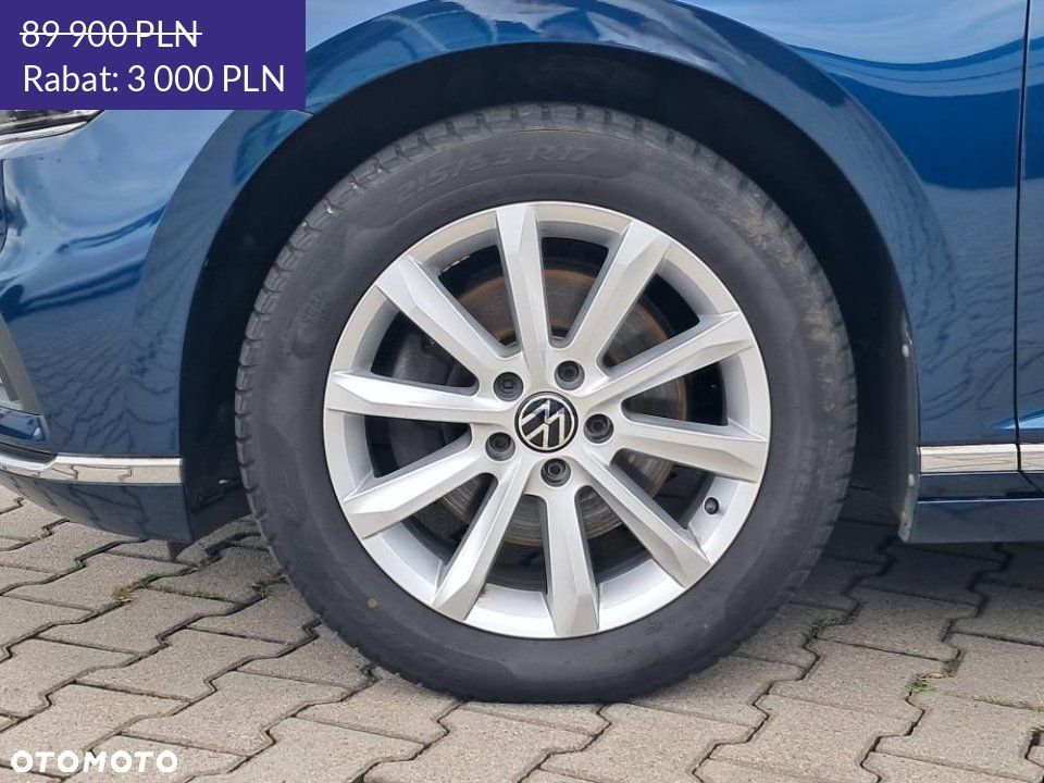 Volkswagen Passat - 11