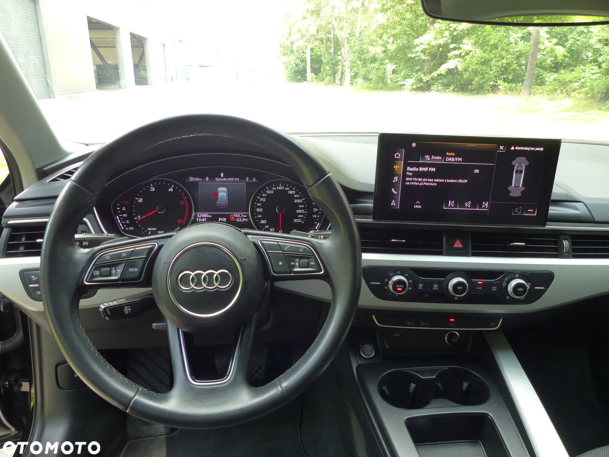 Audi A4 Avant 30 TDI S tronic - 12