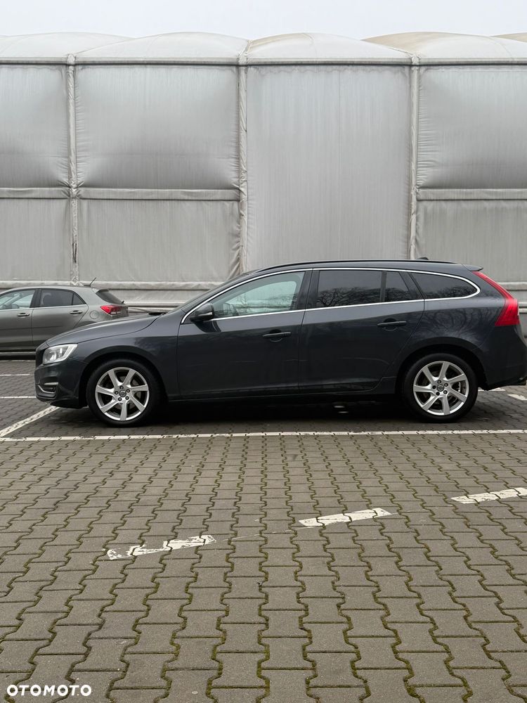 Volvo V60 D2 Edition - 7