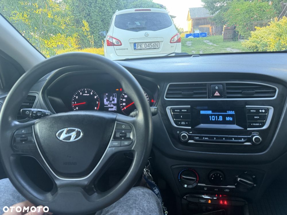 Hyundai i20 - 5
