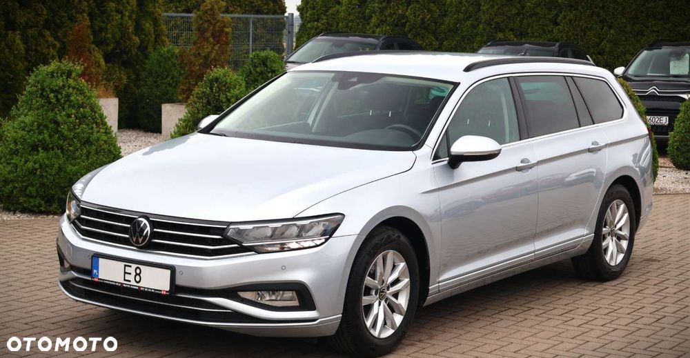 Volkswagen Passat - 9