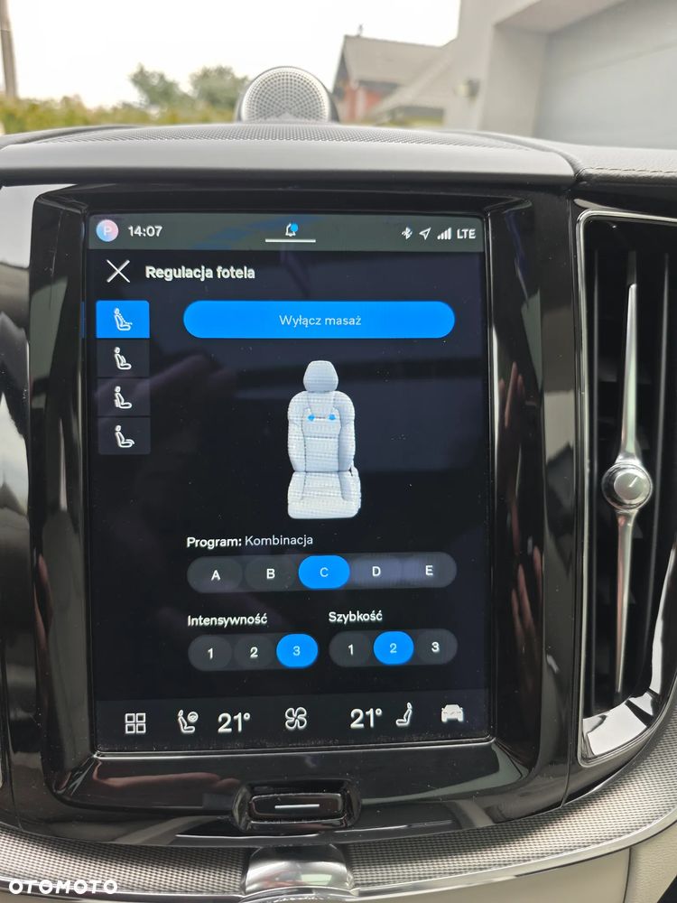 Volvo XC 60 T8 Plug-In Hybrid AWD Ultimate Bright - 31